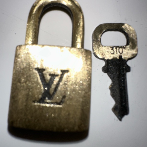 Lock and Key experiment - Picture 3 of 4